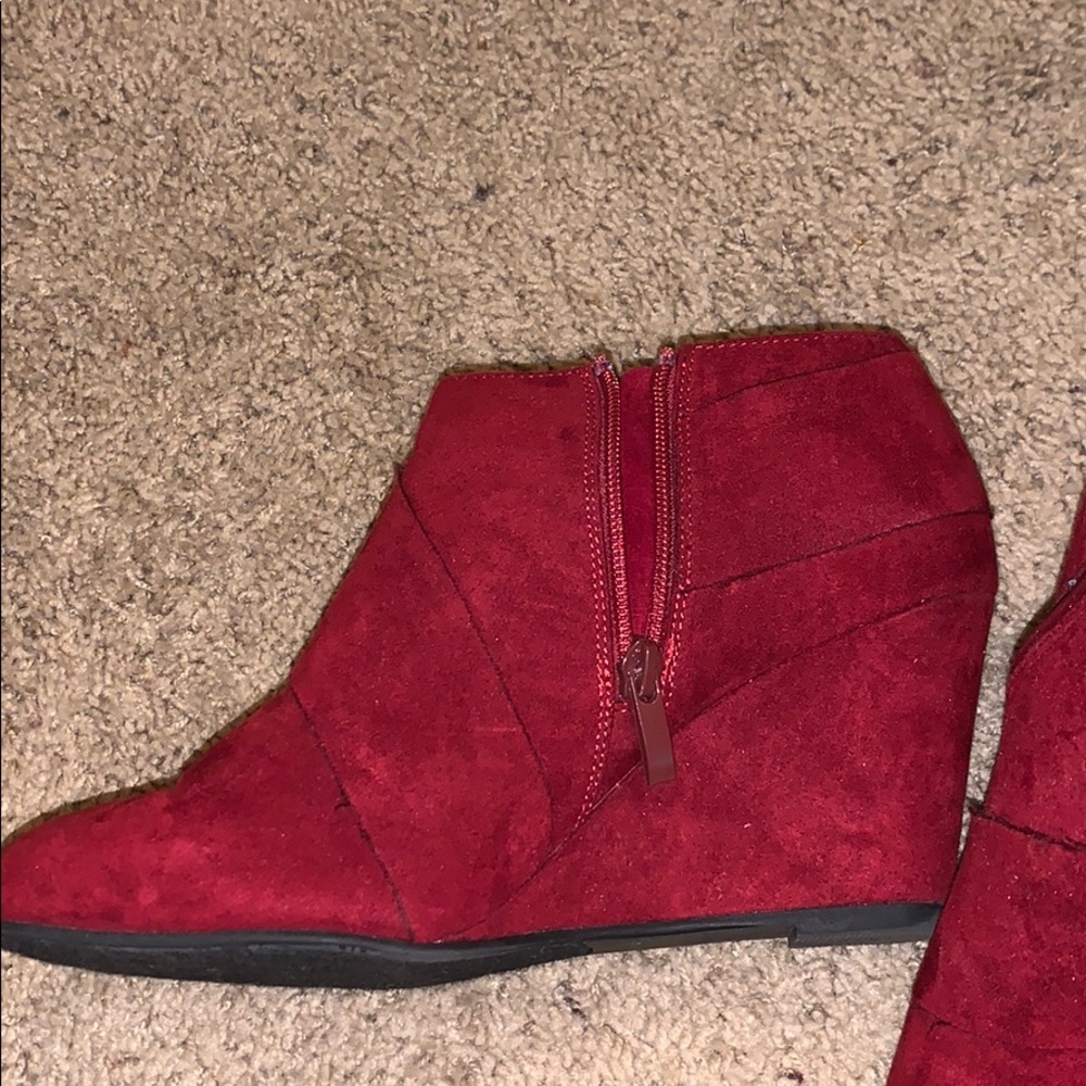 Booties - Picture 4 of 4